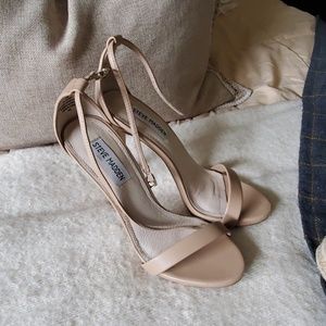 Steve madden strappy heel